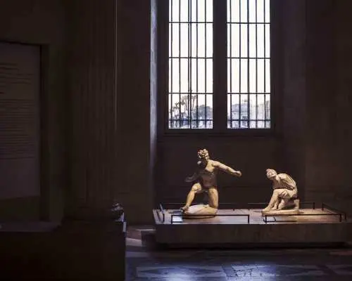 Paris: Skip-the-Line Louvre Highlights Tour with Mona Lisa｜France