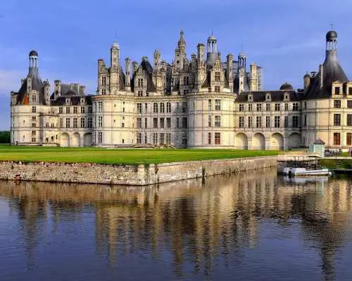 From Tours: Chenonceau and Chambord Castles Guided Tour｜France