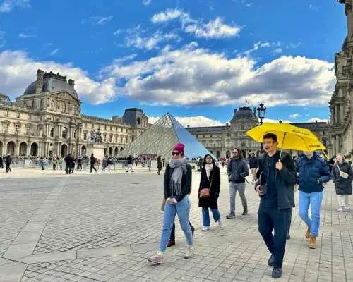 英語で巡るパリ歴史散策ツアー｜フランス