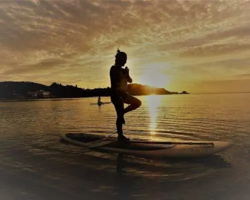 [Okinawa, Onna Village] Sunset on a Stand-Up Paddleboard (SUP) Let's relax and unwind while soaking up the sunset on a SUP! A truly luxurious experience!