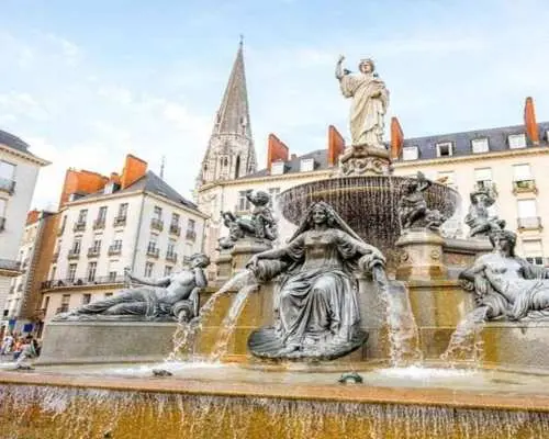 Nantes : Must-see Attractions Walking Tour｜France