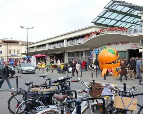 2h Walking tour of the "Ugly" Bordeaux｜France