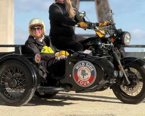 Paris: Private Vintage Sidecar Tour with Raphael｜France
