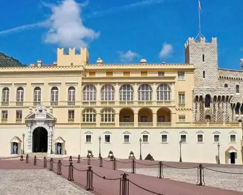 From Monaco to Monte Carlo Royal Sites Scents Private Tour｜France