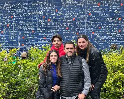 Paris:Private Full-Day Tour with Local Guide English/Español｜France