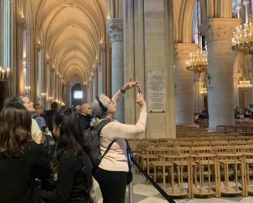 Notre-Dame Cathedral Interior & Île de la Cité Walking Tour｜France