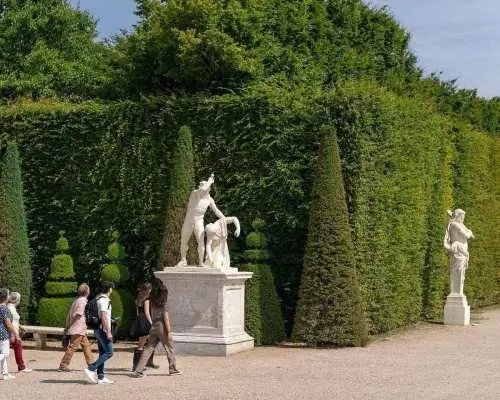 Private Tour : Versailles & Giverny from Paris｜France