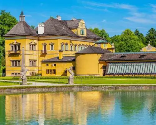 From Munich: Salzburg, St. Wolfgang, and the Salzkammergut｜Germany
