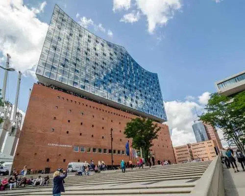 Hamburg: Elbphilharmonie Plaza, Highlights & Surroundings｜Germany