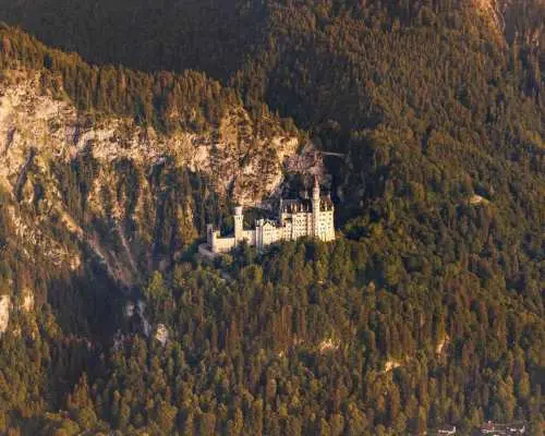 München: Rundflug München, Seen, Schlösser, Alpen abAugsburg｜Germany