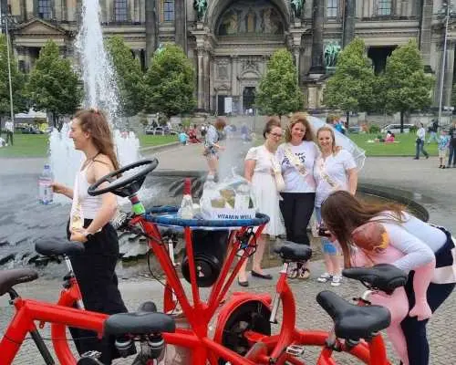 Beer Bike & Party Bike: Unforgettable Berlin City Tour with Pick-up｜Germany