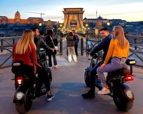 Budapest: Tour tham quan thành phố bằng xe đạp địa hình Monster Bike | Hungary