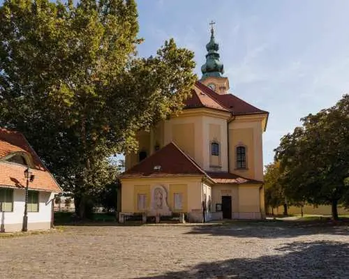 Budapest: Old Buda Walking Tour & Folk Music Performance｜Hungary