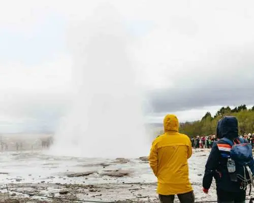 Reykjavik: Golden Circle, Crater & Blue Lagoon Minibus Tour｜Iceland