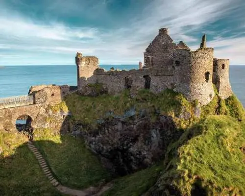 Dublin: Giants Causeway, Dark Hedges, Dunluce & Belfast Tour｜Ireland