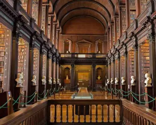 Private Dublin Tour with Trinity College & Old Library｜Ireland