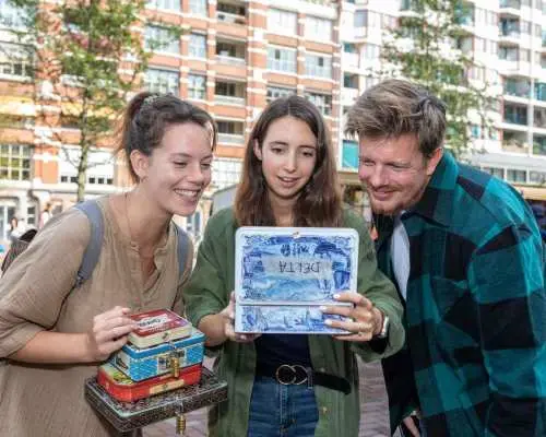 Amsterdam: "Operation 45 " Treasure Hunt Walking Tour｜Netherlands