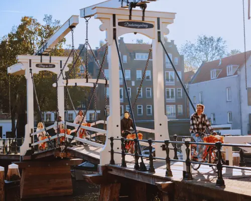 Amsterdam: Top Highlights Guided Bike Tour in EN/DE/ES/FR/IT｜Netherlands
