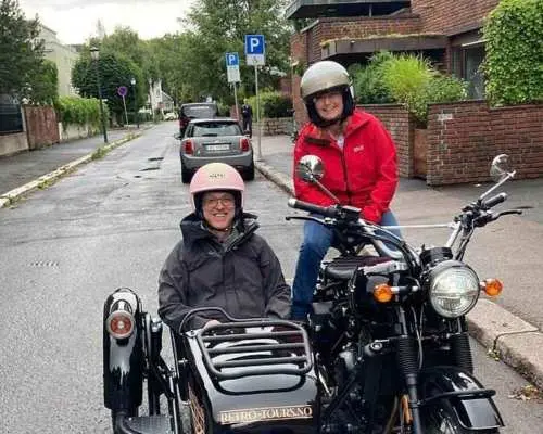 Oslo: 2-Hour Retro Motorcycle Sidecar City Tour｜Norway