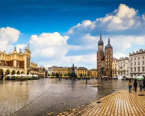 Krakow: Old Town Highlights Private Walking Tour｜Poland