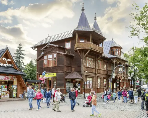Kraków: Zakopane + Suối nước nóng + Thưởng thức ẩm thực - Tour trọn ngày | Ba Lan