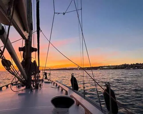 Lisbon Sailing Experience: Tagus River Tour｜Portugal