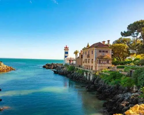 Lisbon: Sintra & Cascais Small Group Tour with Pena Tickets｜Portugal