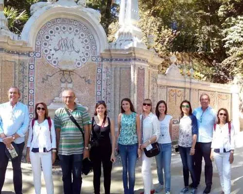 Tour riêng nửa ngày tham quan Cung điện Pena và Giếng Khởi Nguyên ở Sintra | Bồ Đào Nha