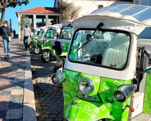 里斯本嘟嘟車：3小時，沿28路電車路線行駛｜葡萄牙