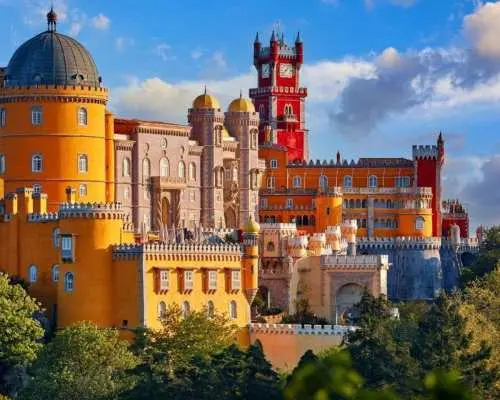 Lisbon: Sintra, Pena Palace, Moorish Castle & Regaleira Tour｜Portugal