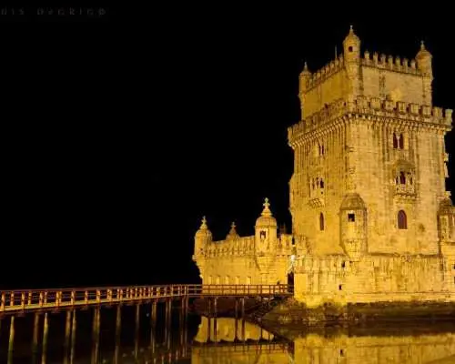 Lisbon Private Night Tour with Fado Show & Dinner｜Portugal