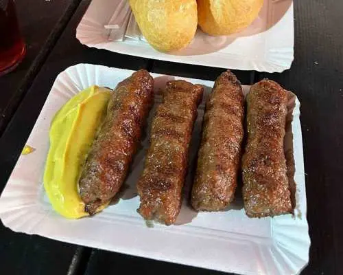 布加勒斯特全景城市之旅及街头美食｜罗马尼亚