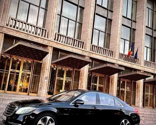 Bucharest: VIP Private Tour with Palace of Parliament｜Romania