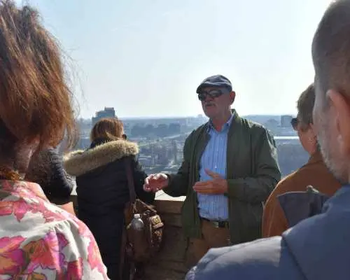 From Vienna: Bratislava and Budapest Guided Day Trip｜Slovakia