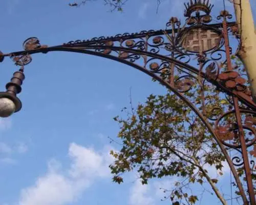 Barcelona: Art Nouveau & Gaudí Tour｜Spain