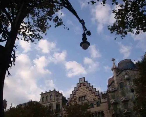 Barcelona: Art Nouveau & Gaudí Tour｜Spain