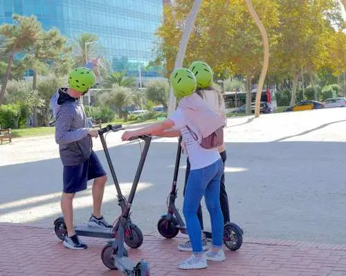 Barcelona: Gaudi Highlights Guided Tour by Electric Scooter｜Spain