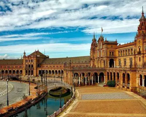 From Costa del Sol: Guided Tour of Seville｜Spain