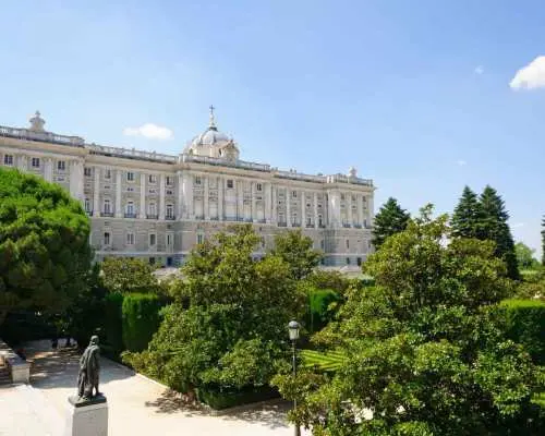 Madrid: Royal Palace Private Tour with Tickets｜Spain