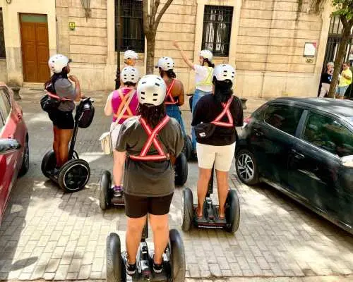 Mallorca: 2-Hour Sightseeing Segway Tour with Local Guide｜Spain