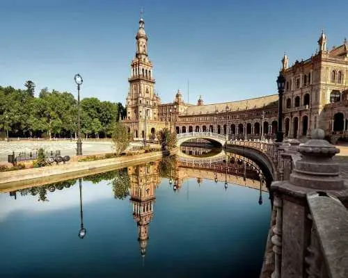 2-Hour Private Walking Tour in Alcazar of Seville｜Spain