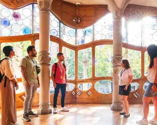 บาร์เซโลนา: ทัวร์พร้อมไกด์ Casa Batllo ไม่ต้องต่อแถว｜สเปน