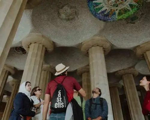 Barcelona: Tour riêng có hướng dẫn viên tại Công viên Güell | Tây Ban Nha
