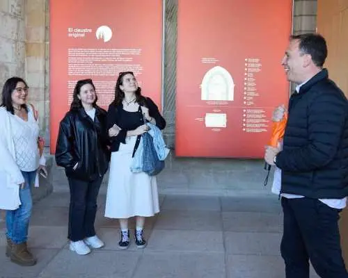 Barcelona: Tour tham quan có hướng dẫn viên không cần xếp hàng tại Sagrada Familia | Tây Ban Nha