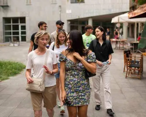 Tour đi bộ riêng tại Barcelona: Phố cổ & hơn 10 điểm đến ít người biết đến | Tây Ban Nha