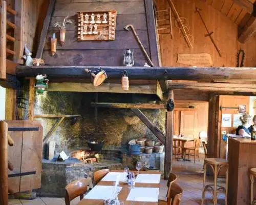 Private Swiss Cheese & Chocolate Tasting Trip in Gruyeres｜Switzerland
