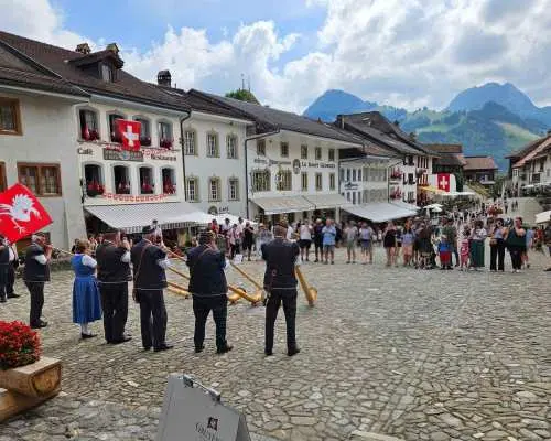 From Montreux, Bern or Gstaad : Gruyères region TOUR｜Switzerland