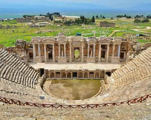 From Kusadasi: Pamukkale & Hierapolis Tour with Entry Ticket｜Turkey