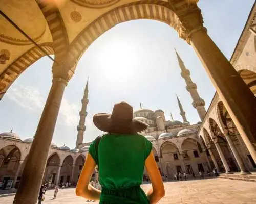 Istanbul: Tour tham quan Nhà thờ Hagia Sophia, Nhà thờ Hồi giáo Xanh và Chợ Lớn | Thổ Nhĩ Kỳ