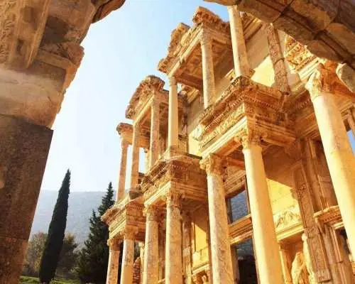 From Istanbul: Ephesus & Pamukkale 2-Day Trip with Flights｜Turkey